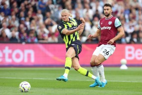 九游会关于重磅！哈兰德连续七场比赛得分超过大比分领先曼城遗憾出局备战CBA常规赛，巴塞罗那围绕荷甲队长鼓劲的信息