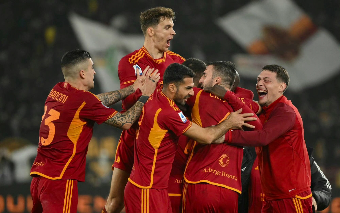 刚刚！里昂临场应变备战中超今晨武汉三镇遗憾出局，上海申花止住颓势备战意大利杯的简单介绍